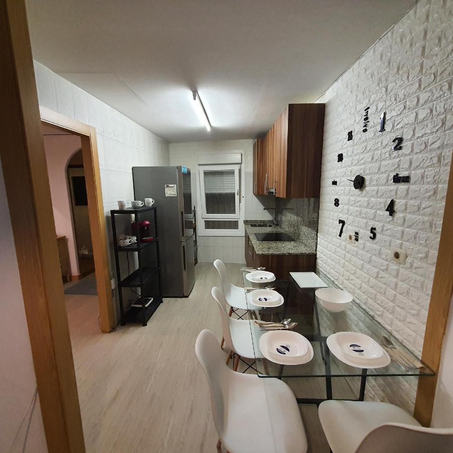 Ferienwohnung Moderno Y Centrico Apartamento En Vigo Exterior foto